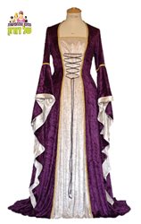 שמלת ימי ביניים סגולה