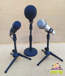 סטנד מיקרופון למסיבת עיתונאים